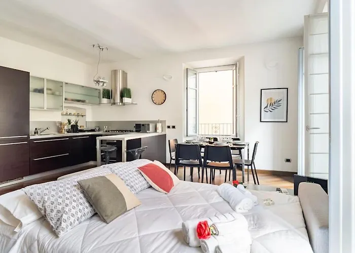 Centro Storico Nido A 147 Passi Dal Maggiore 阿罗纳